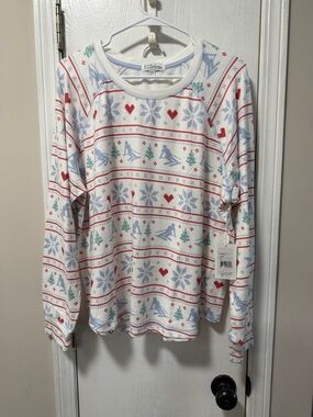 P.J. Salvage White Long Sleeve Top with Red, Light Blue & Green ski NWT xl
